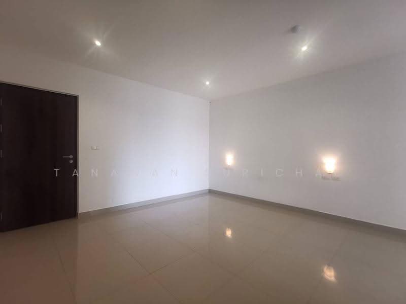 The Clubhouse Residence, Chon Buri (Pattaya), Moo 12, Kasetsin Soi 2, Nong Pru, Bang Lamung (Pattaya), Chon Buri (Pattaya), 4 Bedrooms, 286 sqm, Condo For Sale, by Tanawan Surichai, 500626263 - DDproperty.com