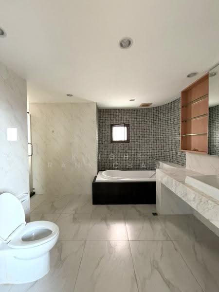 Baan Thai Living Ekkamai, Bangkok, 40 Soi Pridi Banomyong 31, Khlong Tan Nua, Watthana, Bangkok, 3 Bedrooms, 304 sqm, Condo For Rent, by Knight Frank Chartered (Thailand) Co.,Ltd, 500626266 - DDproperty.com