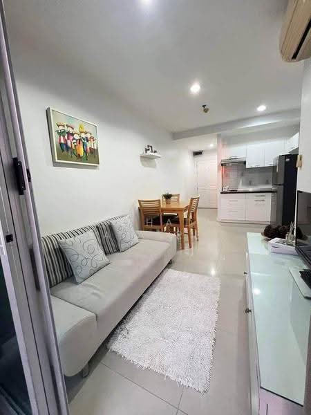 @City Condominium, Bangkok, 169 Sukhumvit Road, Bang Chak, Phra Khanong, Bangkok, 2 Bedrooms, 56 sqm, Condo For Rent, by Withada Jaiarree, 500626273 - DDproperty.com