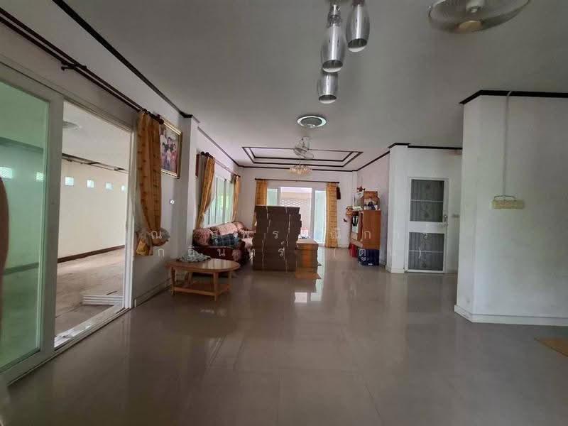 เดอะ ลิฟวิ่ง 1 บางบัวทอง (The Living 1 Bangbuathong), นนทบุรี, ถนนบ้านกล้วย-ไทรน้อย, พิมลราช, บางบัวทอง, นนทบุรี, 200 ตร.ม., บ้านเดี่ยว ขาย, โดย คุณ สุพรรณิการ์ ลูกอินทร์ (ตูน), 500626289 - DDproperty.com