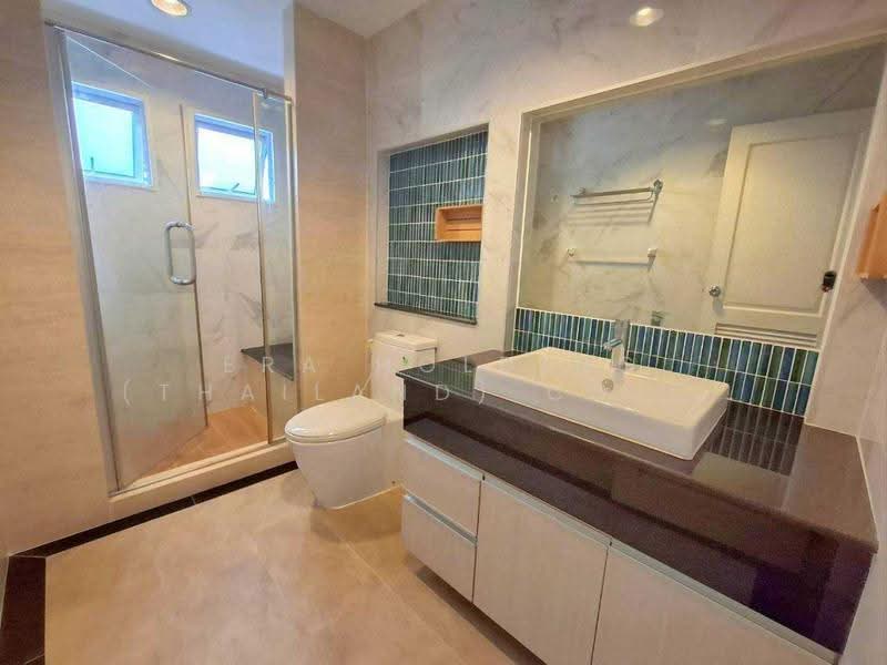 Leon Sukhumvit 62, Bangkok, Soi Sampopnaruemit, Bang Chak, Phra Khanong, Bangkok, 4 Bedrooms, 218 sqm, Townhouse For Sale, by ERA Holding (Thailand) Co., Ltd., 500626324 - DDproperty.com