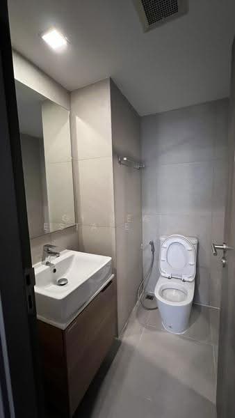 Maestro 02 Ruamrudee, Bangkok, 5-2 Ploenchit Road, Lumphini, Pathum Wan, Bangkok, 1 Bedroom, 33 sqm, Condo For Rent, by GT Real Estate Thailand, 500626325 - DDproperty.com