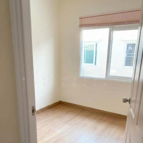 Golden Town Srinakarin-Sukhumvit, Samut Prakan, 133 Moo 4, Bang Mueng, Muang Samut Prakarn, Samut Prakan, 4 Bedrooms, 130 sqm, Townhouse For Sale, by AJHOMECENTER-คุณอ้อย, 500626378 - DDproperty.com