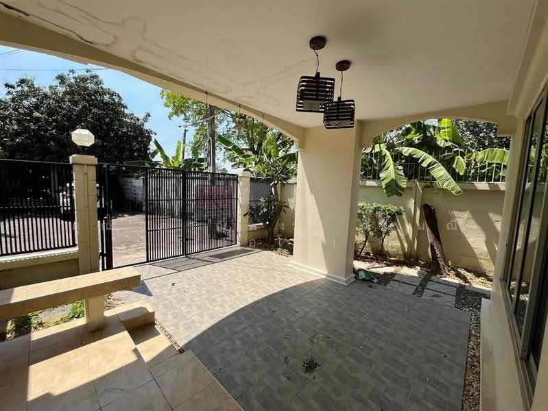 บ้านธนะสิน 9 (Baan Thanasin 9), Bangkok, Khlong Kum, Bueng Kum, Bangkok, 2 Bedrooms, 150 sqm, Townhouse For Sale, by คุณ ภาณุพงษ์ จะมณี (ออโต้), 500626380 - DDproperty.com