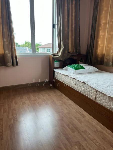 3-BR Semi-detached House, Chon Buri (Pattaya), Bang Lamung, Bang Lamung (Pattaya), Chon Buri (Pattaya), 3 Bedrooms, 204 sqm, Semi-Detached House (Twin House) For Rent, by Siwanon Gosachan, 500626381 - DDproperty.com