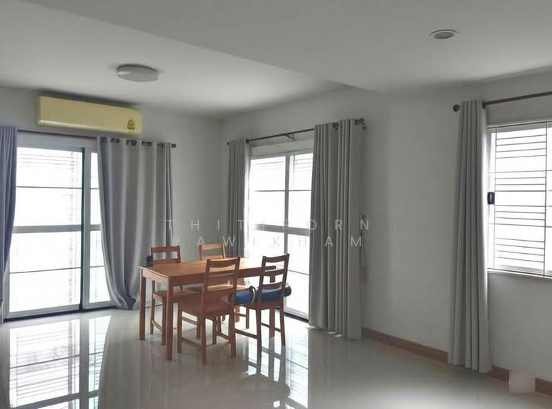 undefined, Chon Buri (Pattaya), Nong - Kham, Si Racha, Chon Buri (Pattaya), 3 Bedrooms, 204 sqm, Single Detached House For Sale, by Thitiporn Pawikham, 500626396 - DDproperty.com