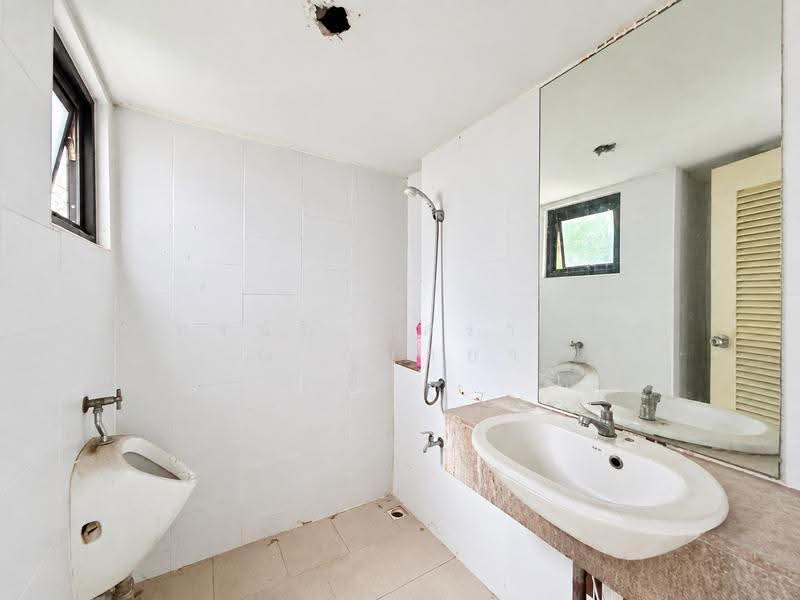 Baan Fah Piyarom Nesto Wongwaen-Lamlukka Klong 6, Pathum Thani, Bung Kham Proi, Lam Luk Ka, Pathum Thani, 3 Bedrooms, 160 sqm, Semi-Detached House (Twin House) For Sale, by ภัทรนัน อิศรางกูร ณ อยุธยา, 500626418 - DDproperty.com