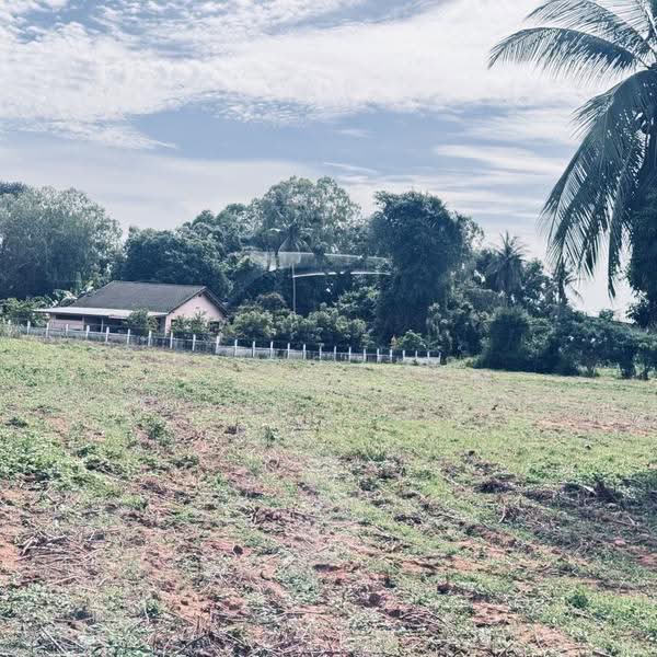 Long-term land lease available on Sukhumvit Road, near Laem Chabang Port., Chon Buri (Pattaya), ชลบุรี - พัทยา, Bueng, Si Racha, Chon Buri (Pattaya), , 9,758 sqm, Warehouse/Factory For Rent, by ภัครวรรณ์ วุฒิศรินพัฒน์, 500626421 - DDproperty.com