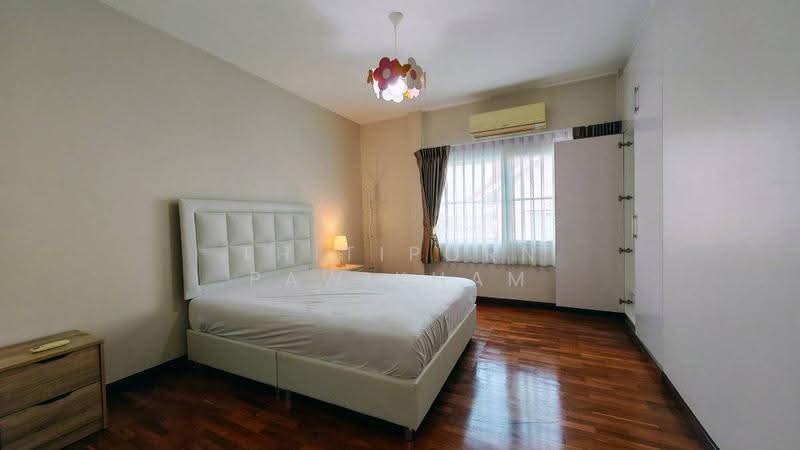 4-BR House, Chon Buri (Pattaya), Bang Lamung, Bang Lamung (Pattaya), Chon Buri (Pattaya), 4 Bedrooms, 400 sqm, Single Detached House For Sale, by Thitiporn Pawikham, 500626437 - DDproperty.com