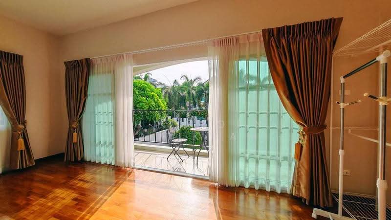 บ้าน 4-ห้องนอน, ชลบุรี, บางละมุง, ชลบุรี, 400 ตร.ม., บ้านเดี่ยว ขาย, โดย Thitiporn Pawikham, 500626437 - DDproperty.com