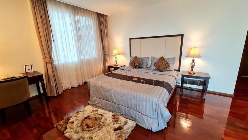 Piyathip Place, Bangkok, 24 Soi Prommitr, Khlong Tan Nua, Watthana, Bangkok, 3 Bedrooms, 289 sqm, Condo For Rent, by Connex Property, 500626505 - DDproperty.com