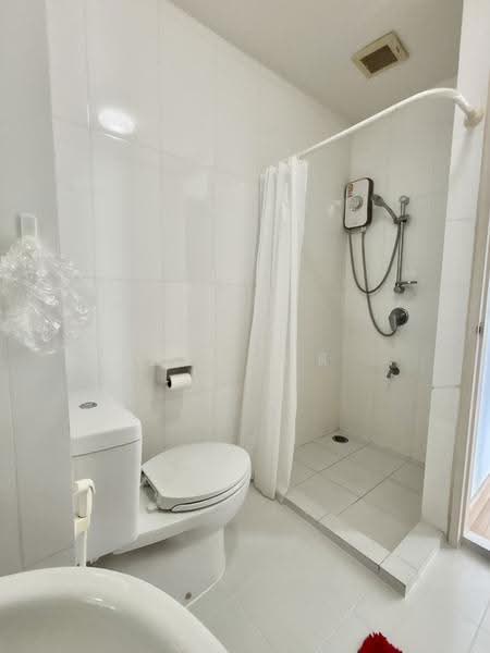 The Parkland Srinakarin Lakeside, Samut Prakan, 555 Lasalle Road, Bang Kaeo, Bang Plee, Samut Prakan, 1 Bedroom, 36 sqm, Condo For Sale, by บัวบ้านดี, 500626520 - DDproperty.com