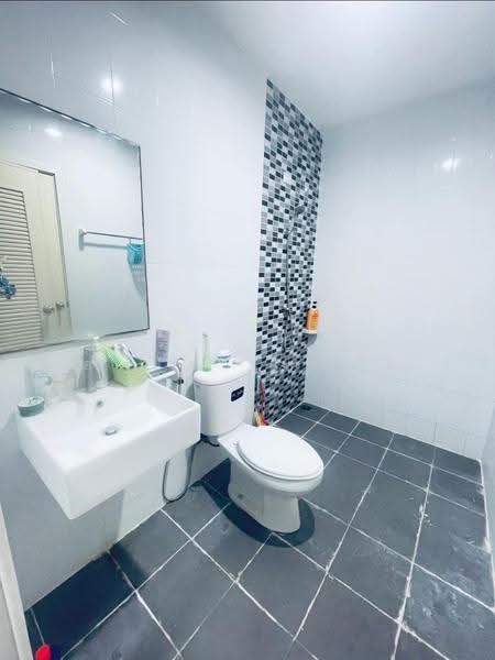 Me Modern Home Bangpa-in : มีโมเดิร์นโฮม บางปะอิน, พระนครศรีอยุธยา, ถนนอุดมสรยุทธ์, บางกระสั้น, บางปะอิน, พระนครศรีอยุธยา, 84 ตร.ม., ทาวน์เฮ้าส์ ขาย, โดย อนุชิต โพธิ์ชัย, 500626522 - DDproperty.com