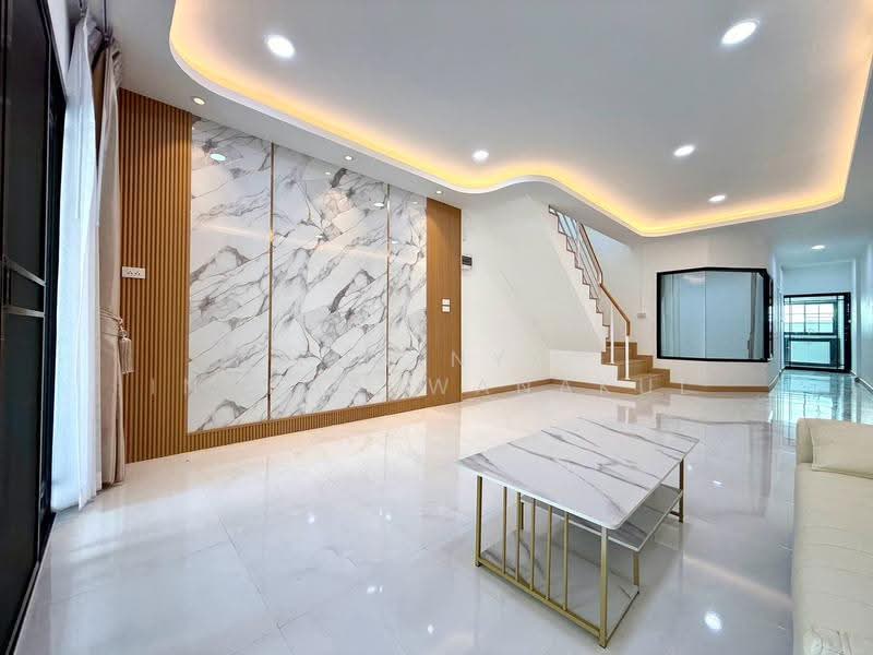หมู่บ้านวีรวัฒน์ เพชรเกษม 92/3 บางแค, Bangkok, Bang Kae Nua, Bang Khae, Bangkok, 3 Bedrooms, 120 sqm, Townhouse For Sale, by Parinya Ingkasuwanakul, 500626595 - DDproperty.com