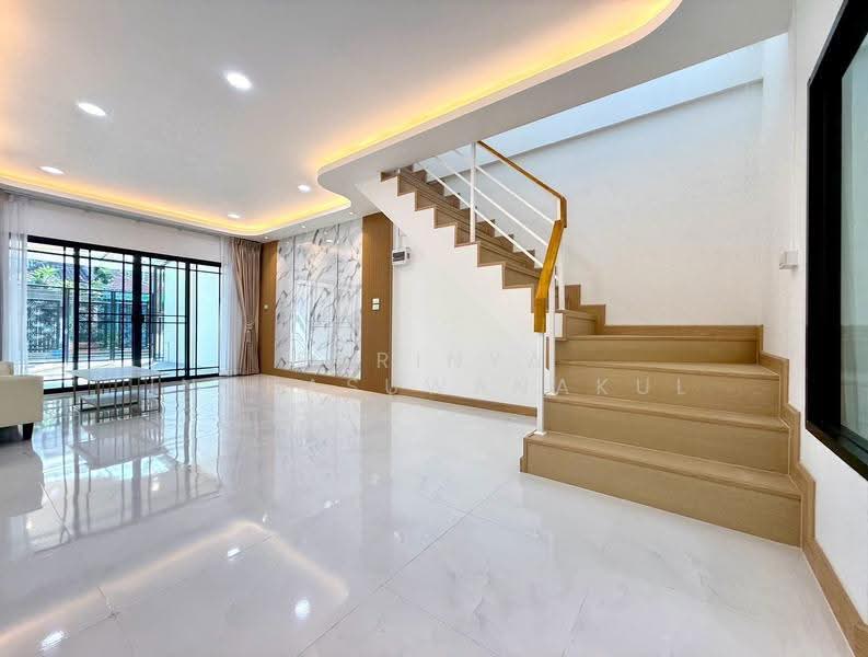 หมู่บ้านวีรวัฒน์ เพชรเกษม 92/3 บางแค, Bangkok, Bang Kae Nua, Bang Khae, Bangkok, 3 Bedrooms, 120 sqm, Townhouse For Sale, by Parinya Ingkasuwanakul, 500626595 - DDproperty.com