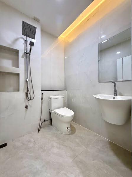 หมู่บ้านวีรวัฒน์ เพชรเกษม 92/3 บางแค, Bangkok, Bang Kae Nua, Bang Khae, Bangkok, 3 Bedrooms, 120 sqm, Townhouse For Sale, by Parinya Ingkasuwanakul, 500626595 - DDproperty.com