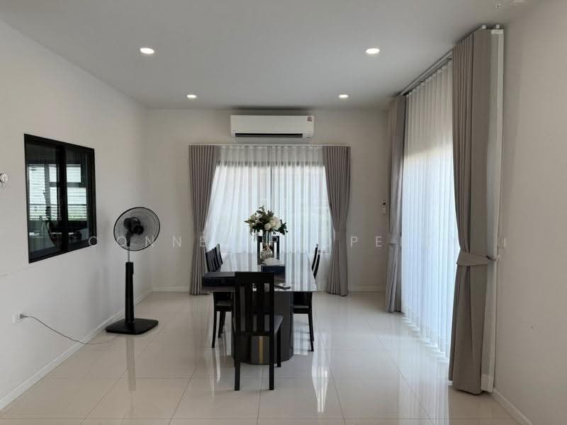 Britania Bangna-Srivaree, Samut Prakan, Village No. 6, Srisa Chorakhe Yai, Bang Sao Thong, Samut Prakan, 4 Bedrooms, 255 sqm, Single Detached House For Rent, by Connex Property, 500626673 - DDproperty.com