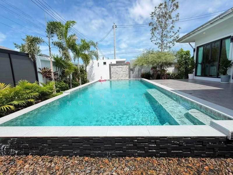 4-BR Villa, Chon Buri (Pattaya), Huai Yai, Bang Lamung (Pattaya), Chon Buri (Pattaya), 4 Bedrooms, 40 sqm, Villa For Sale, by Thanyalag Chanchodtanakul, 500626734 - DDproperty.com