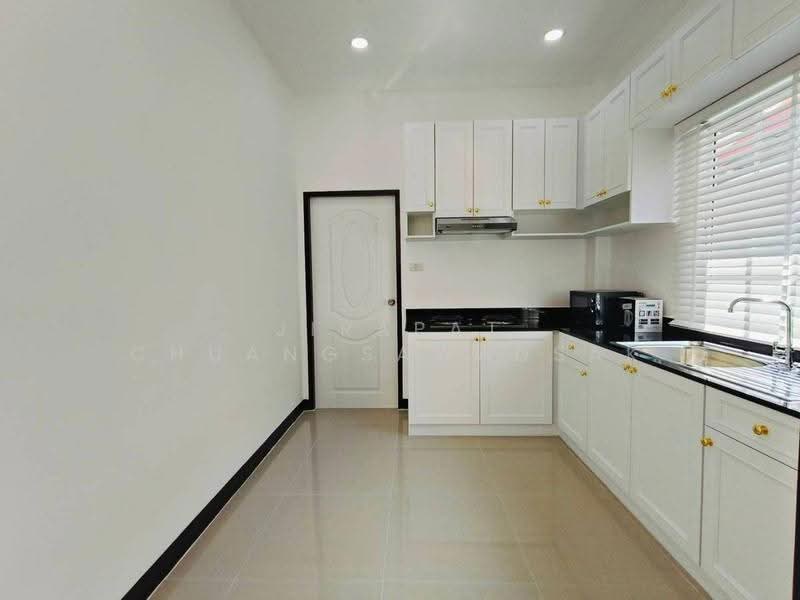 Rattanakorn Village 18, Chon Buri (Pattaya), Na Kloe, Bang Lamung (Pattaya), Chon Buri (Pattaya), 3 Bedrooms, 180 sqm, Single Detached House For Rent, by Jirapat Chuangsawadsak, 500626754 - DDproperty.com