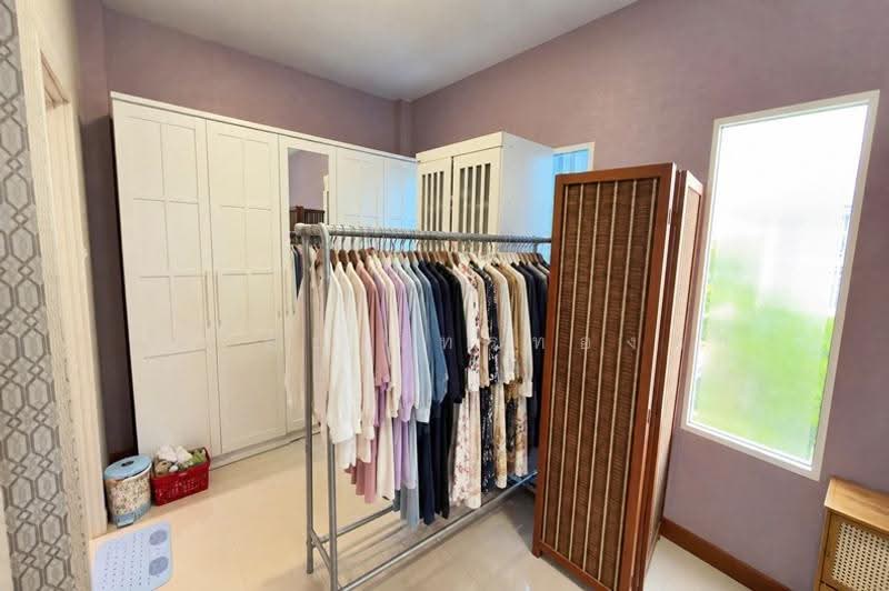 Patreeda Avenue: Pathum Thani 1, Pathum Thani, Krachaeng, Sam Khok, Pathum Thani, 4 Bedrooms, 160 sqm, Single Detached House For Sale, by สง่าชัย ไทรทองคำ, 500626792 - DDproperty.com