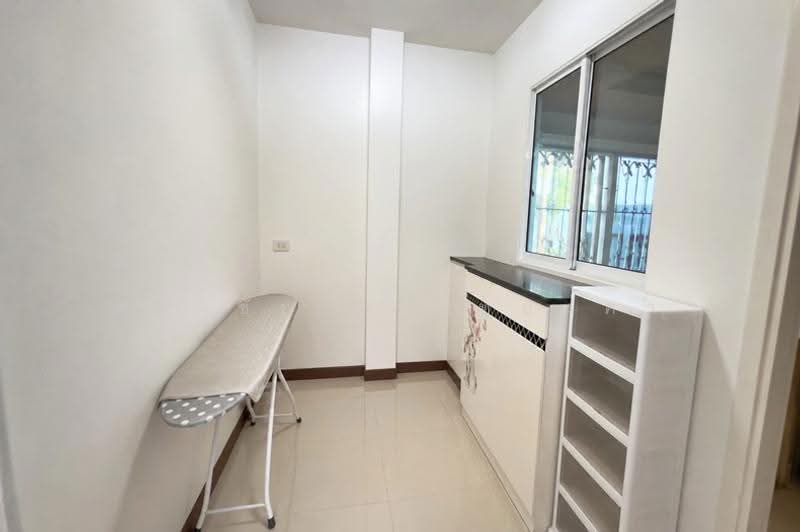 Patreeda Avenue: Pathum Thani 1, Pathum Thani, Krachaeng, Sam Khok, Pathum Thani, 4 Bedrooms, 160 sqm, Single Detached House For Sale, by สง่าชัย ไทรทองคำ, 500626792 - DDproperty.com