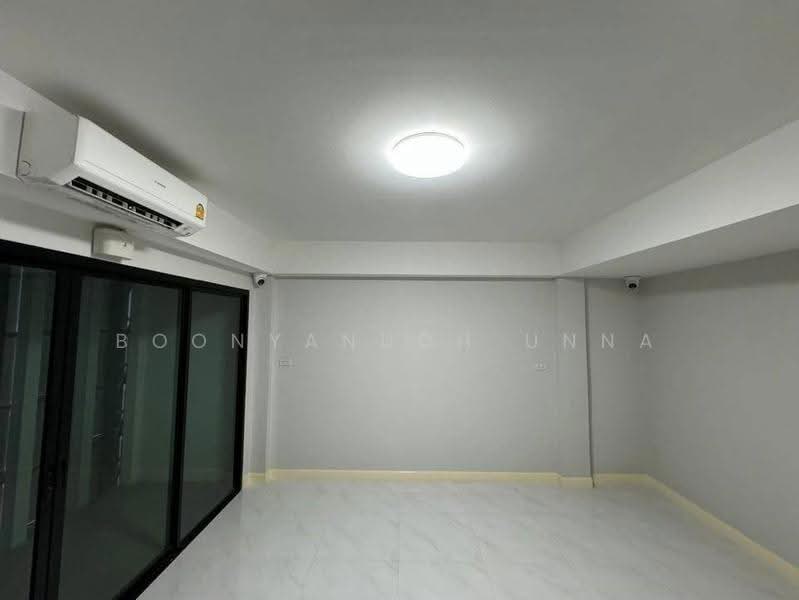 8-BR Townhouse, Chon Buri (Pattaya), Na Chom Thian, Sattahip, Chon Buri (Pattaya), 8 Bedrooms, 216 sqm, Townhouse For Sale, by Boonyanuch Unna, 500626842 - DDproperty.com