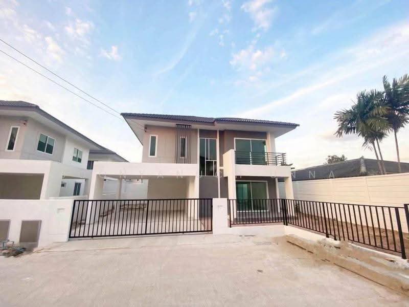 3-BR House, Chon Buri (Pattaya), Nong Pru, Bang Lamung (Pattaya), Chon Buri (Pattaya), 3 Bedrooms, 150 sqm, Single Detached House For Sale, by Boonyanuch Unna, 500626870 - DDproperty.com