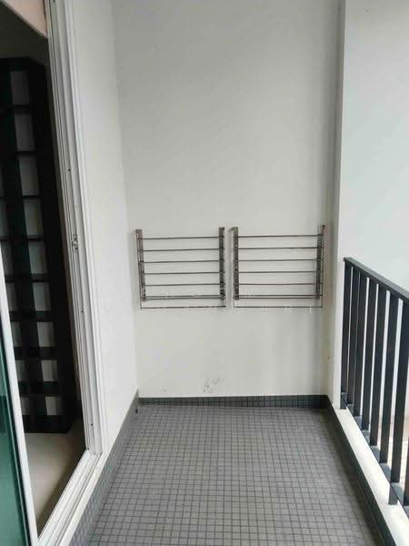 Tree Condo Sukhumvit 42, Bangkok, Soi Sukhumvit 42/1, Sukhumvit Road, Phra Kanong Nua, Watthana, Bangkok, 1 Bedroom, 39 sqm, Condo For Sale, by Phoom Imruangsri, 500626883 - DDproperty.com