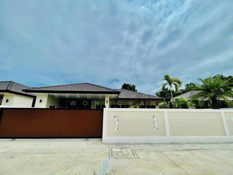 Garden Ville 5, Chon Buri (Pattaya), Huai Yai, Bang Lamung (Pattaya), Chon Buri (Pattaya), 3 Bedrooms, 150 sqm, Villa For Rent, by Kradumthong Wongchan, 500626953 - DDproperty.com