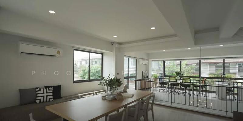 undefined, Bangkok, Bang Chak, Phra Khanong, Bangkok, 3 Bedrooms, 358 sqm, Single Detached House For Sale, by Phoom Imruangsri, 500626963 - DDproperty.com