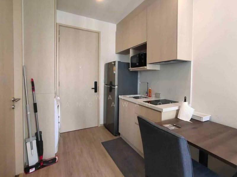 Noble State 39, Bangkok, 35 Soi Sukhumvit 39, Khlong Tan Nua, Watthana, Bangkok, 1 Bedroom, 30 sqm, Condo For Rent, by Pawanrat Panchawanon, 500627066 - DDproperty.com