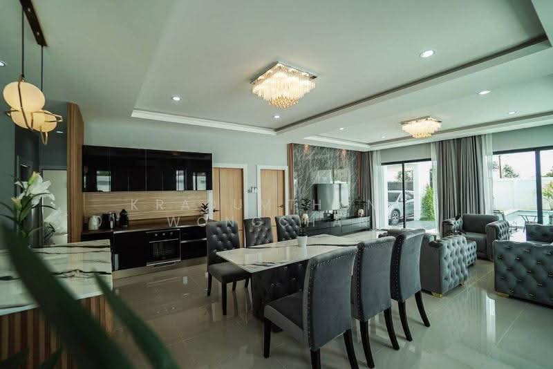 3-BR Villa, Chon Buri (Pattaya), Poong, Bang Lamung (Pattaya), Chon Buri (Pattaya), 3 Bedrooms, 400 sqm, Villa For Rent, by Kradumthong Wongchan, 500627114 - DDproperty.com