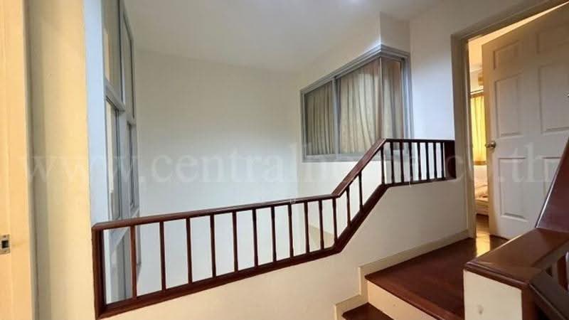Mu Ban Nararom, Nonthaburi, Wat Chalo, Bang Kruai, Nonthaburi, 4 Bedrooms, 200 sqm, Townhouse For Sale, by คุณ มณีรัตน์ ( เจี๊ยบ ), 500627120 - DDproperty.com