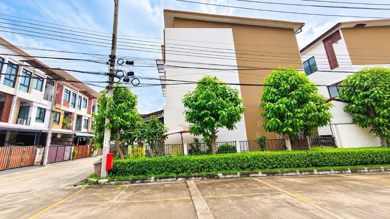 Six Nature Ekkachai 64/5 : ซิกเนเจอร์ เอกชัย 64/5, กรุงเทพ, บางบอน, กรุงเทพ, 100 ตร.ม., ทาวน์เฮ้าส์ ขาย, โดย The Best Property จิฟฟี่, 500627153 - DDproperty.com