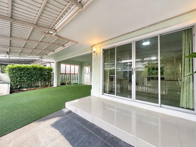 Prueklada Rangsit Klong 4, Pathum Thani, Sawai Pracharat Road, Lat Sawai, Lam Luk Ka, Pathum Thani, 3 Bedrooms, 160 sqm, Single Detached House For Sale, by THE LIVING HUB, 500627261 - DDproperty.com
