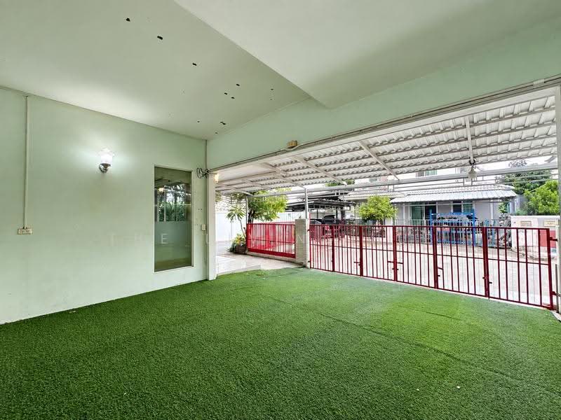 Prueklada Rangsit Klong 4, Pathum Thani, Sawai Pracharat Road, Lat Sawai, Lam Luk Ka, Pathum Thani, 3 Bedrooms, 160 sqm, Single Detached House For Sale, by THE LIVING HUB, 500627261 - DDproperty.com