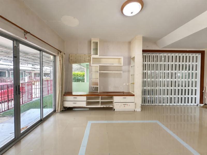 Prueklada Rangsit Klong 4, Pathum Thani, Sawai Pracharat Road, Lat Sawai, Lam Luk Ka, Pathum Thani, 3 Bedrooms, 160 sqm, Single Detached House For Sale, by THE LIVING HUB, 500627261 - DDproperty.com