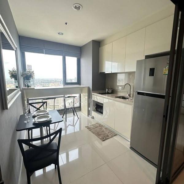 Rhythm Sukhumvit 42, Bangkok, Soi Sukhumvit 42, Sukhumvit Road, Phra Kanong, Khlong Toei, Bangkok, 1 Bedroom, 45 sqm, Condo For Rent, by Napat Thamakulangkul, 500627324 - DDproperty.com