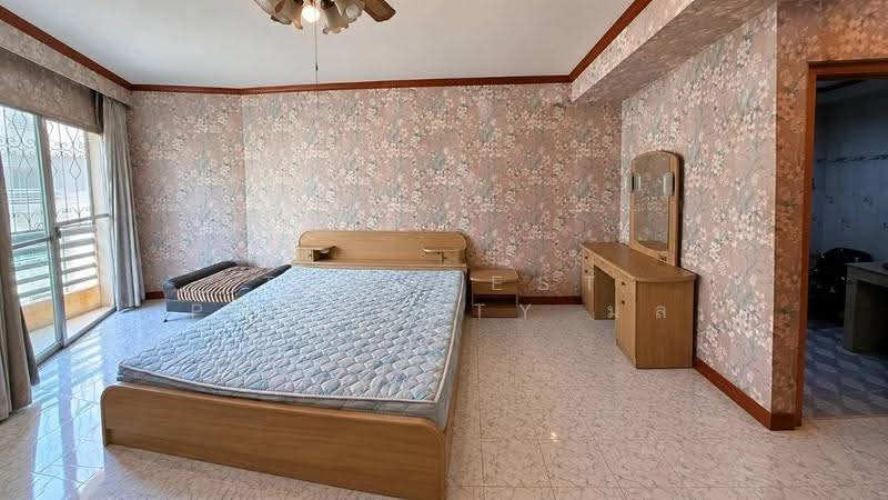 Rama VI Mansion, Bangkok, 52 Soi Charan Sanitwong 96/1, Bang O, Bang Phlat, Bangkok, 1 Bedroom, 30 sqm, Condo For Sale, by The Best Property มล, 500627334 - DDproperty.com