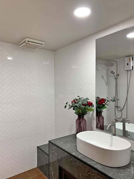 Sukhumvit Suite : สุขุมวิท สวีท, กรุงเทพ, 19 ซอยสุขุมวิท 13, คลองเตยเหนือ, วัฒนา, กรุงเทพ, 40 ตร.ม., คอนโด ให้เช่า, โดย Nutnaree Nakkaew, 500627351 - DDproperty.com