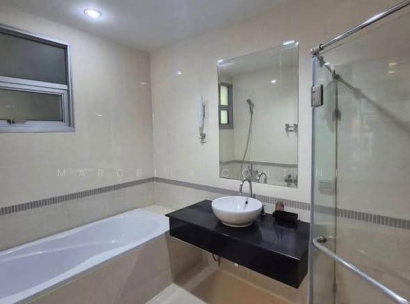 Baan Klang Krung Siam-Pathumwan : บ้านกลางกรุง สยาม-ปทุมวัน คอนโดมิเนียม, กรุงเทพ, ถนนเพชรบุรี แขวงถนนเพชรบุรี เขตราชเทวี กรุงเทพมหานคร, ถนนเพชรบุรี, ราชเทวี, กรุงเทพ, 67 ตร.ม., คอนโด ให้เช่า, โดย Marcella Contini, 500627360 - DDproperty.com