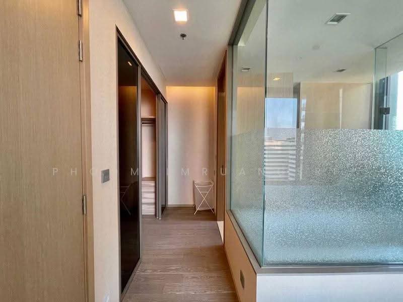 The Esse Asoke, Bangkok, 333 Soi Sukhumvit 21, Sukhumvit Road, Khlongtoei Nua, Watthana, Bangkok, 2 Bedrooms, 77 sqm, Condo For Rent, by Phoom Imruangsri, 500627400 - DDproperty.com