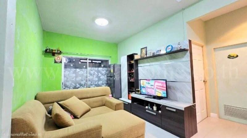 Baan Jesada 9, Pathum Thani, เลียบคลอง 4, Lat Sawai, Lam Luk Ka, Pathum Thani, 2 Bedrooms, 80 sqm, Townhouse For Sale, by คุณ ศันสนีย์ ( เก๋ ), 500627404 - DDproperty.com