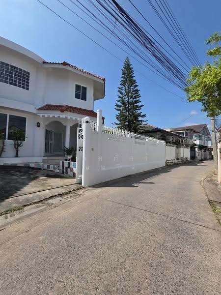 บ้านเช่าหนองไผ่ล้อม, Nakhon Ratchasima, Nong Phai Lom, Muang Nakhon Ratchasima, Nakhon Ratchasima, 2 Bedrooms, 200 sqm, Single Detached House For Rent, by พลิศภัสร์ โชคธนวีระกานต์, 500627507 - DDproperty.com