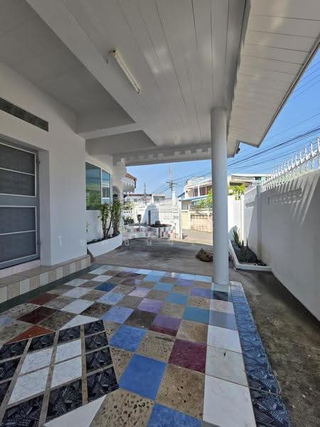 บ้านเช่าหนองไผ่ล้อม, Nakhon Ratchasima, Nong Phai Lom, Muang Nakhon Ratchasima, Nakhon Ratchasima, 2 Bedrooms, 200 sqm, Single Detached House For Rent, by พลิศภัสร์ โชคธนวีระกานต์, 500627507 - DDproperty.com