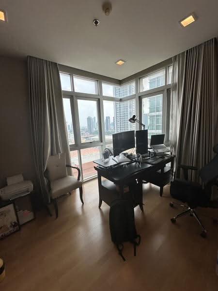 Nusasiri Grand, Bangkok, Soi Sukhumvit 42, Phra Kanong, Khlong Toei, Bangkok, 3 Bedrooms, 155 sqm, Condo For Sale, by Teeranop Inchan, 500627524 - DDproperty.com