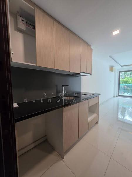 Laguna Beach Resort 3-The Maldives, Chon Buri (Pattaya), Soi Jomtien 9, Bang Lamung, Bang Lamung (Pattaya), Chon Buri (Pattaya), Studio, 27 sqm, Condo For Sale, by Regina Nuengjamnong, 500627564 - DDproperty.com