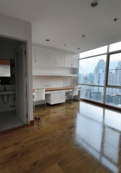 The Master Centrium Asoke-Sukhumvit, Bangkok, Sukhumvit 21, Khlongtoei Nua, Watthana, Bangkok, 3 Bedrooms, 150 sqm, Condo For Rent, by Nutnaree Nakkaew, 500627587 - DDproperty.com