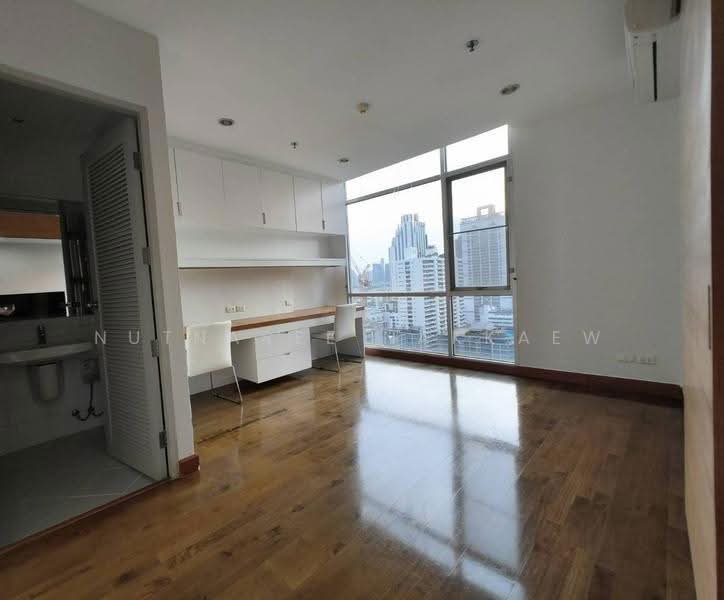 The Master Centrium Asoke-Sukhumvit, Bangkok, Sukhumvit 21, Khlongtoei Nua, Watthana, Bangkok, 3 Bedrooms, 150 sqm, Condo For Rent, by Nutnaree Nakkaew, 500627587 - DDproperty.com
