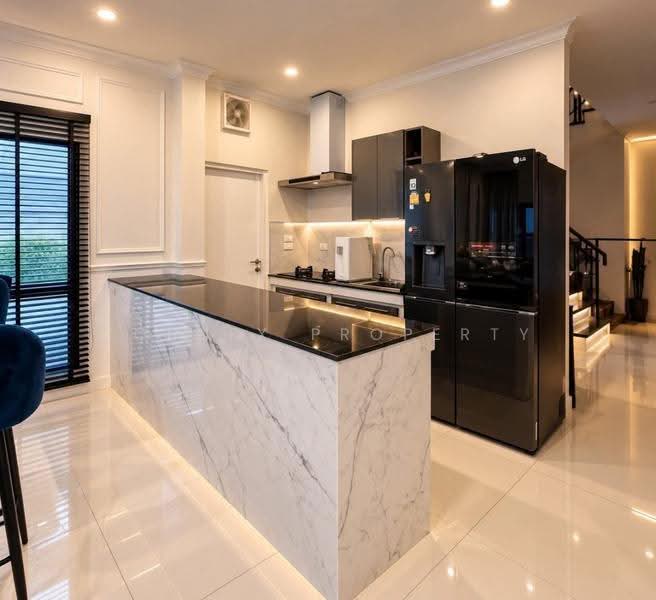 The City Ekkamai-Ladprao, Bangkok, Pradit Manutham Road, Phlapphla, Wang Thonglang, Bangkok, 4 Bedrooms, 337 sqm, Single Detached House For Rent, by Connex Property, 500627627 - DDproperty.com
